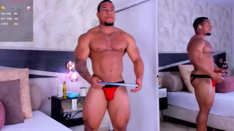 Travis online show from 11/04/25, 09:03