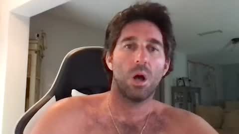 TravisKenn online show from 10/24/25, 06:37