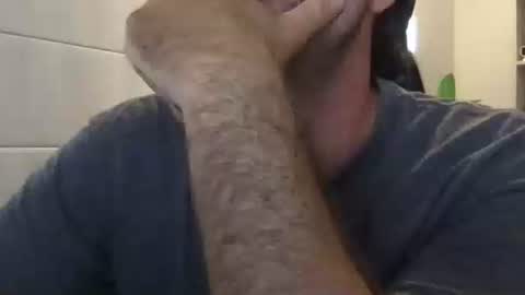 TravisKenn online show from 05/11/26, 06:05
