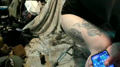 Travis online show from 06/19/26, 02:32