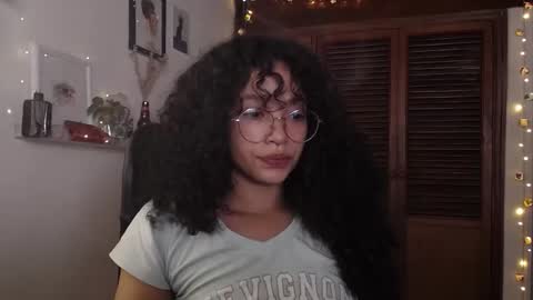 Emily online show from 03/04/25, 05:03