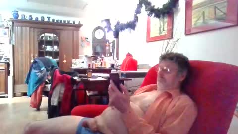 trebgeis1 online show from 01/16/26, 05:28