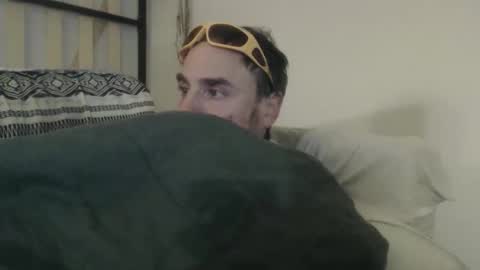 TreeHugger queer online show from 11/13/25, 04:11