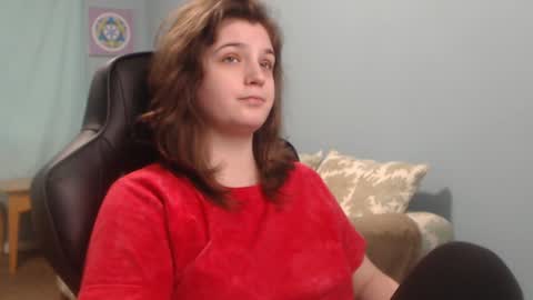 TreeJeanne online show from 12/26/24, 06:43