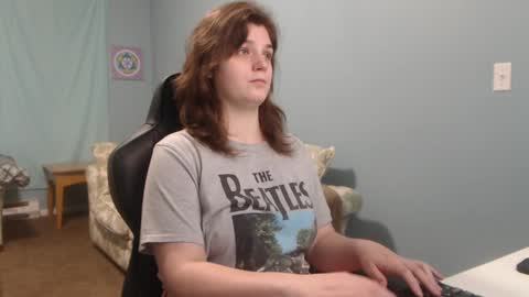 TreeJeanne online show from 01/04/25, 02:04