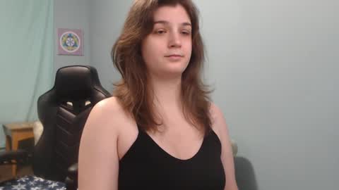 TreeJeanne online show from 02/25/25, 10:04