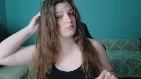 TreeJeanne online show from 06/26/26, 06:34