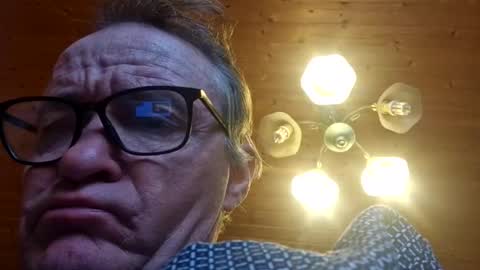 Snapshot of trekkertje12345 chatting on 03/27/26, 08:09 trekkertje12345 online show from 03/27/26, 08:09