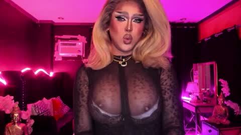 Jade online show from 11/15/25, 04:47