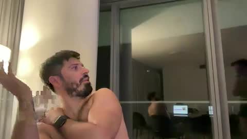 Gay Guys Live Show online show from 05/09/26, 01:33