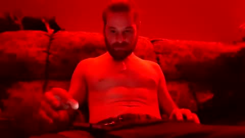 Snapshot of tretrix5588 chatting on 01/03/25, 04:00 tretrix5588 online show from 01/03/25, 04:00