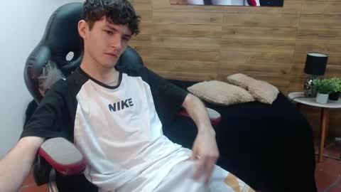 trevor_mob online show from 05/08/26, 08:25