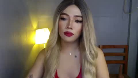 trexie_fucks15 online show from 12/16/25, 09:36