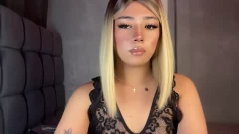 trexie_fucks15 online show from 07/28/26, 09:26