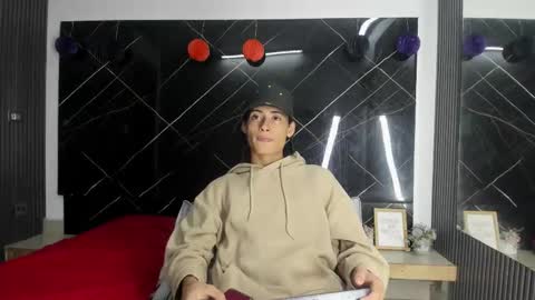 Snapshot of treyk_king chatting on 01/15/26, 03:33 Trey online show from 01/15/26, 03:33