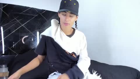 Snapshot of treyk_king chatting on 01/18/26, 04:16 Trey online show from 01/18/26, 04:16