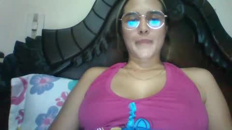 triana_bell online show from 12/18/24, 01:26