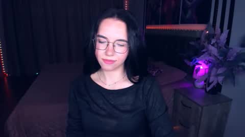 TriciaDaisy online show from 06/05/26, 02:45