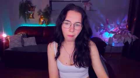 TriciaDaisy online show from 06/08/26, 08:26