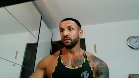 Snapshot of tridentmuscles chatting on 06/10/26, 11:09 tridentmuscles online show from 06/10/26, 11:09
