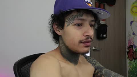 Snapshot of trieone chatting on 02/08/26, 03:04 - trieone online show from 02/08/26, 03:04