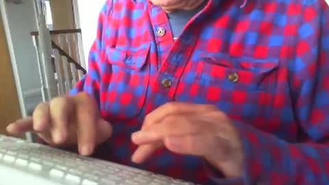 Steve online show from 01/22/25, 02:46