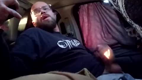 Snapshot of triller402 chatting on 03/25/26, 02:23 triller402 online show from 03/25/26, 02:23