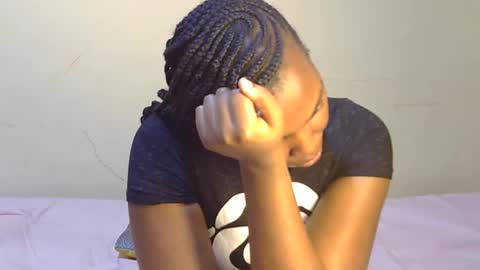 Snapshot of trina_z chatting on 07/21/26, 04:48 trina_z online show from 07/21/26, 04:48