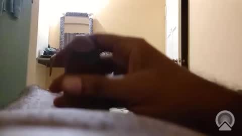 Snapshot of trinislim1868 chatting on 11/19/25, 01:27 Antique-Shirt2516 online show from 11/19/25, 01:27