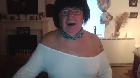 trinity1011 online show from 12/12/24, 08:25