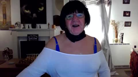 trinity1011 online show from 10/26/25, 07:25