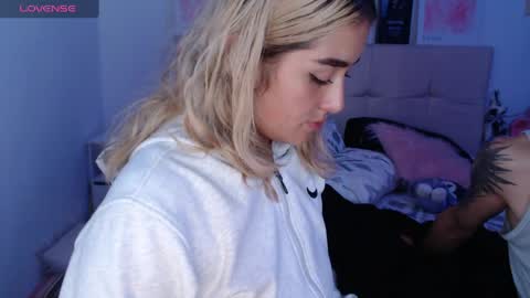 Snapshot of trinitych_ chatting on 04/02/26, 04:43 trinitych_ online show from 04/02/26, 04:43