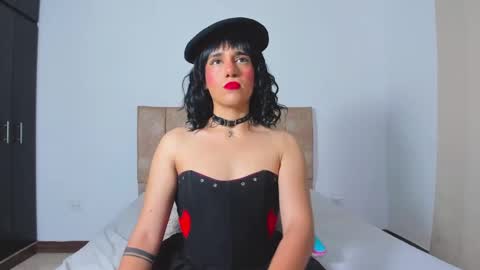 Triny online show from 10/23/25, 01:32