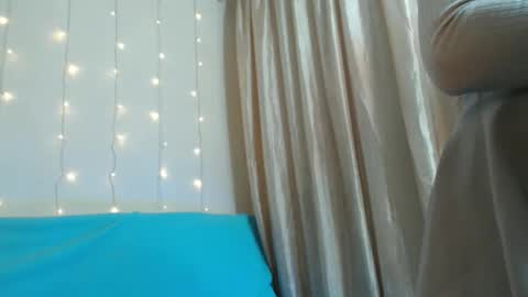 Snapshot of trioa chatting on 01/16/26, 08:46 Tony and Kristina wait you everyday start 2230-0000 GMT online show from 01/16/26, 08:46