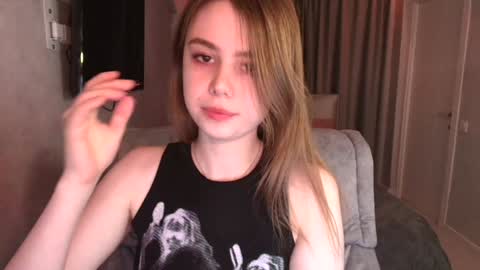 Snapshot of tripleprinces chatting on 01/25/25, 06:46 tripleprinces online show from 01/25/25, 06:46