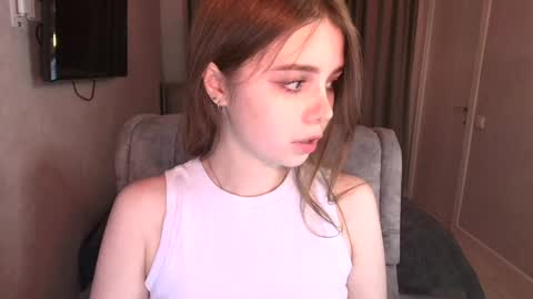 Snapshot of tripleprinces chatting on 02/09/25, 04:29 tripleprinces online show from 02/09/25, 04:29