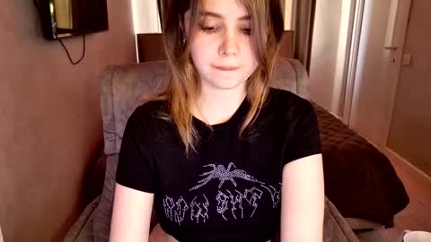 Snapshot of tripleprinces chatting on 09/10/25, 01:55 tripleprinces online show from 09/10/25, 01:55