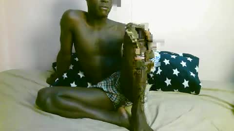 Snapshot of trisbaby3 chatting on 02/02/26, 06:17 Tris6 online show from 02/02/26, 06:17