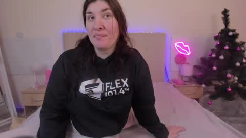 Mia online show from 01/08/26, 06:48