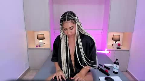 TRISHA online show from 02/15/25, 01:38