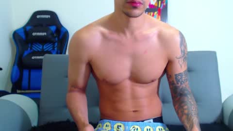 tristan bm online show from 01/11/25, 12:29