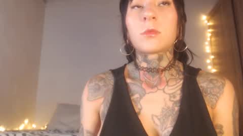 Snapshot of tristan_fantasycam22 chatting on 03/02/25, 08:29 Tristan And Samara online show from 03/02/25, 08:29