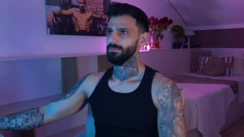 Snapshot of tristangreyaura chatting on 02/19/26, 06:09 Trystan Grey online show from 02/19/26, 06:09