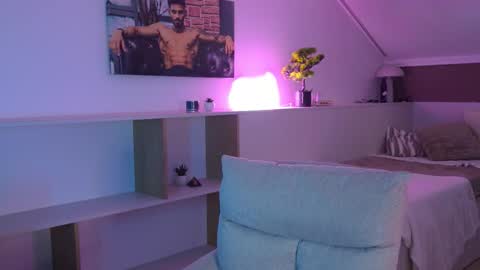 Snapshot of tristangreyaura chatting on 03/11/26, 06:08 Trystan Grey online show from 03/11/26, 06:08