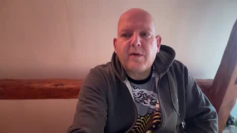 Triton online show from 02/03/26, 09:36