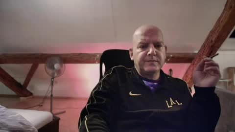 Triton online show from 05/05/26, 10:29