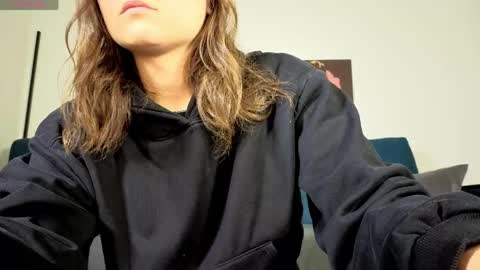 trixibell online show from 06/01/26, 04:03