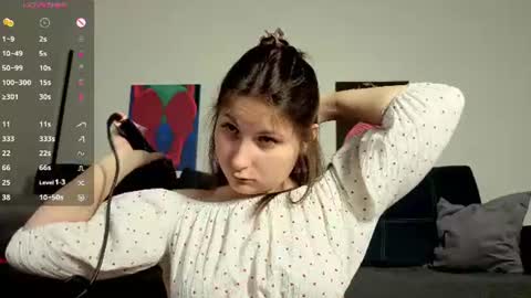 trixibell online show from 06/10/26, 04:45
