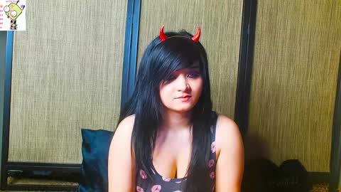 Snapshot of trixiedoescamcam chatting on 02/11/26, 01:54 trixiedoescamcam online show from 02/11/26, 01:54