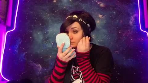 trixiedoescamcam online show from 05/12/26, 04:26